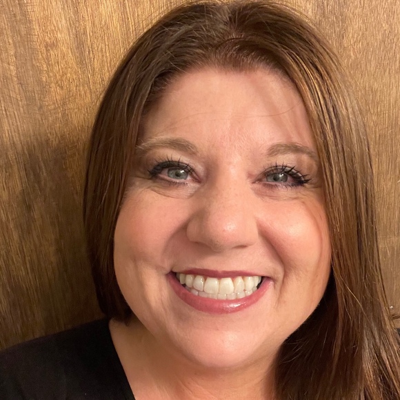 Meet your Posher, Missy - Picture 1 of 1